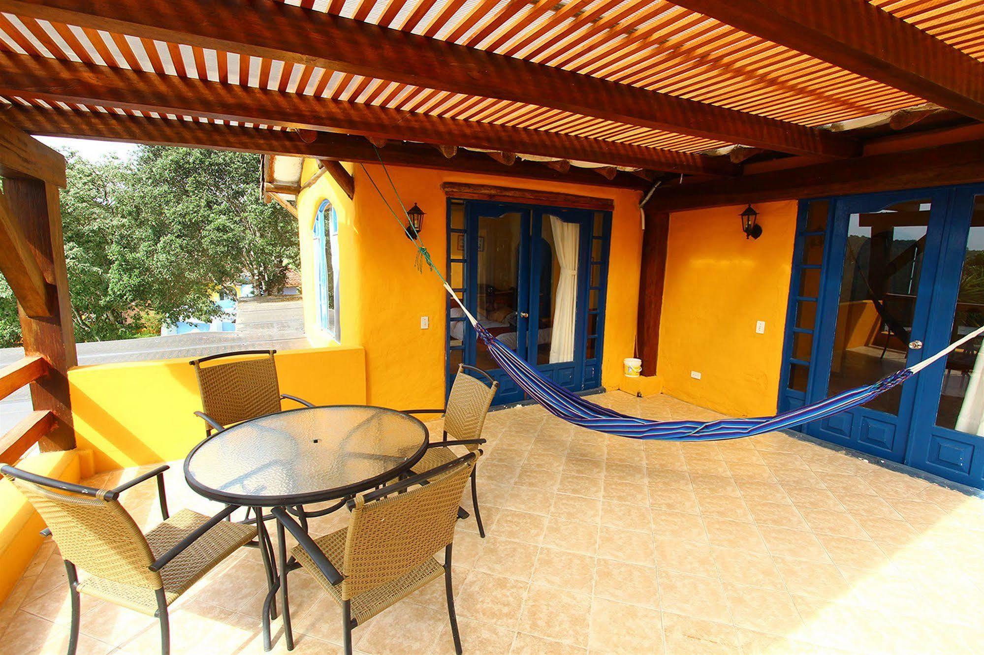 Mantaraya Lodge Puerto López Kültér fotó